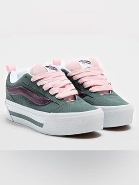 Vans Knu Stack Low-Top Platform Skate Shoes in Green & Pink